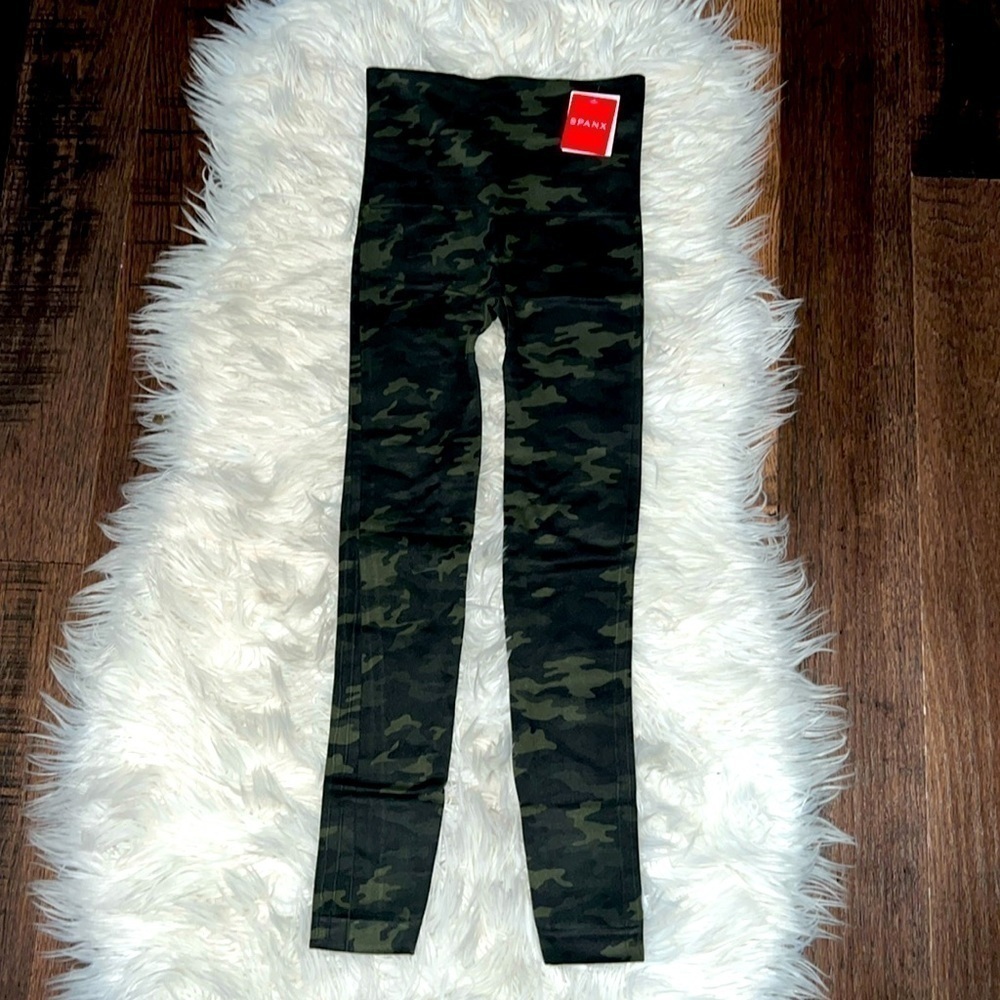 Stylish Camouflage Spanx Leggings